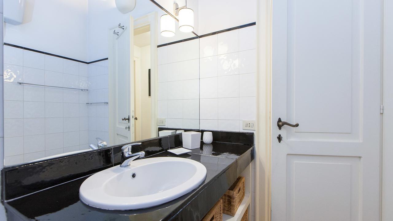 Teatro Pace Apartment Рим Екстериор снимка