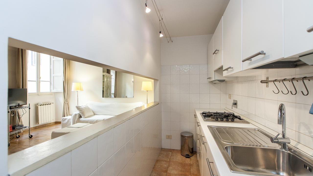 Teatro Pace Apartment Рим Екстериор снимка