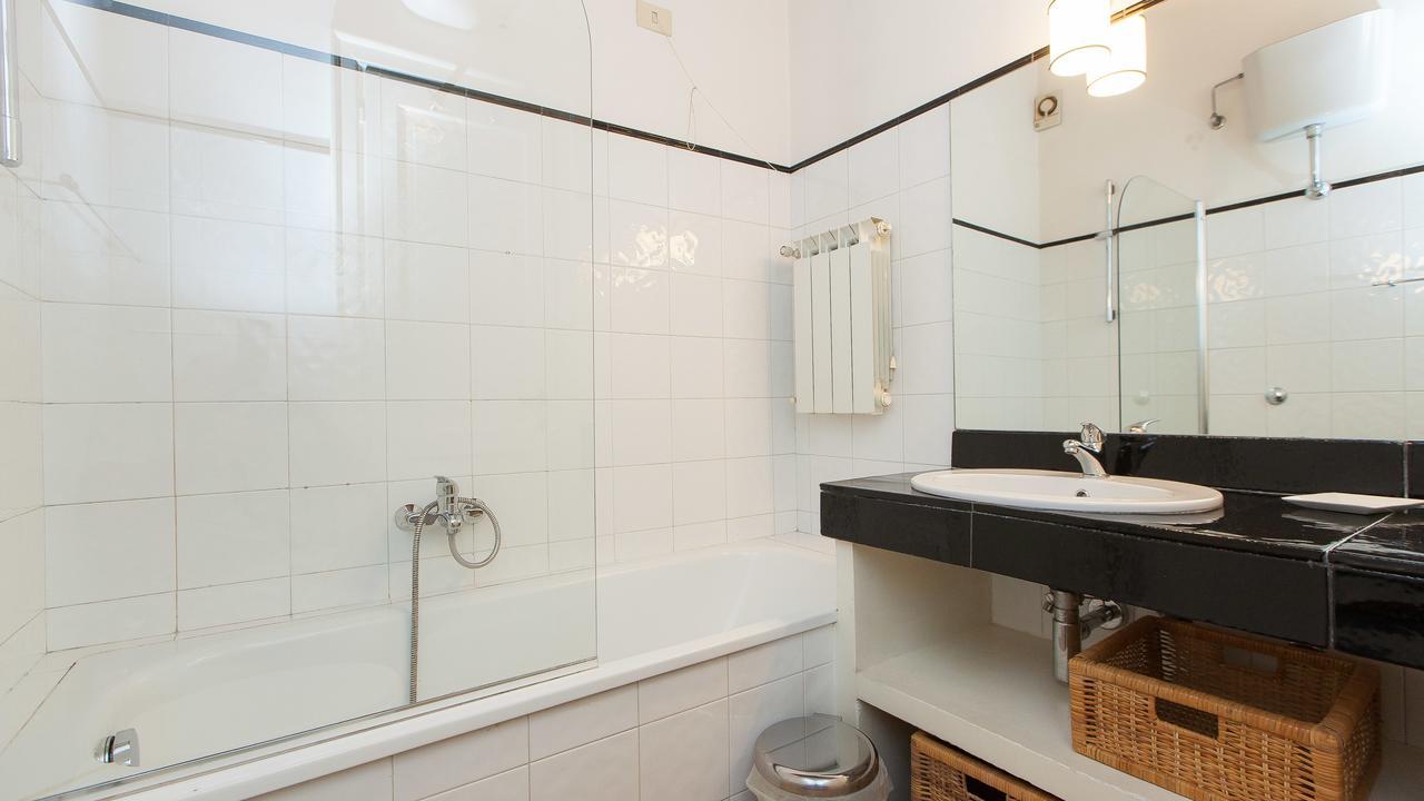 Teatro Pace Apartment Рим Екстериор снимка